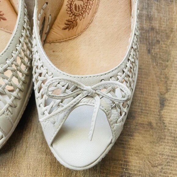 Söfft Leather Peep Toe Heels Size 9M | Woven Cutout Detail | Cream Beige Comfort - Picture 4 of 10